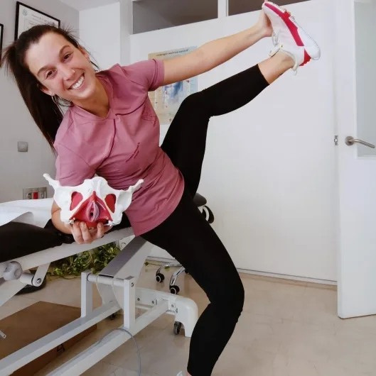 Inicio 1 Mercedes Fisioterapia y osteopatía en Almería